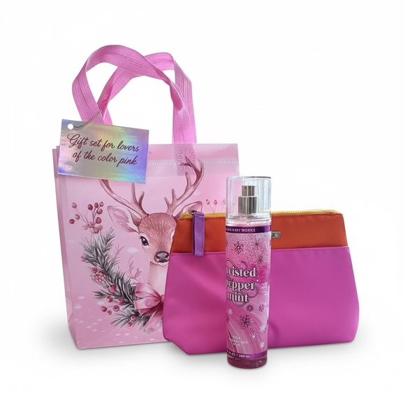 Bath & Body Works Twisted Peppermint- Clinique - Holiday Gift Bag - NWT - Picture 2 of 8